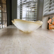 Load image into Gallery viewer, White Onyx Bowl | Beautiful Onyx Bowl Centerpiece. BWM11
