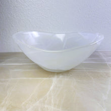 Load image into Gallery viewer, Crystal Onyx Bowl | Beautiful Onyx Bowl Centerpiece. BM07

