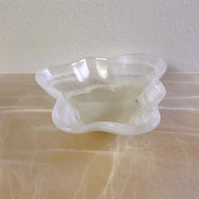 Load image into Gallery viewer, Crystal Onyx Bowl | Beautiful Onyx Bowl Centerpiece. BCS08
