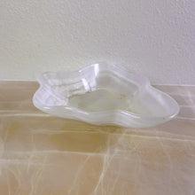 Load image into Gallery viewer, Crystal Onyx Bowl | Beautiful Onyx Bowl Centerpiece. BCS08
