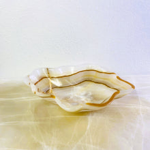 Load image into Gallery viewer, Amber Onyx Bowl | Beautiful Onyx Bowl Centerpiece. BM01
