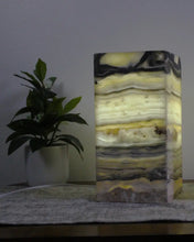 Load image into Gallery viewer, 2 Onyx Stone Lamps
