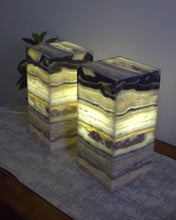 Load image into Gallery viewer, 2 Onyx Stone Lamps
